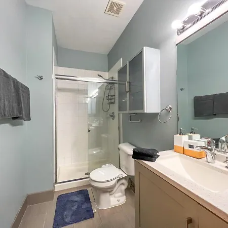Pool Table, Pingpong, Arcade, 2-Car Parking, 3 Floors! Apartment Chicago Exterior photo